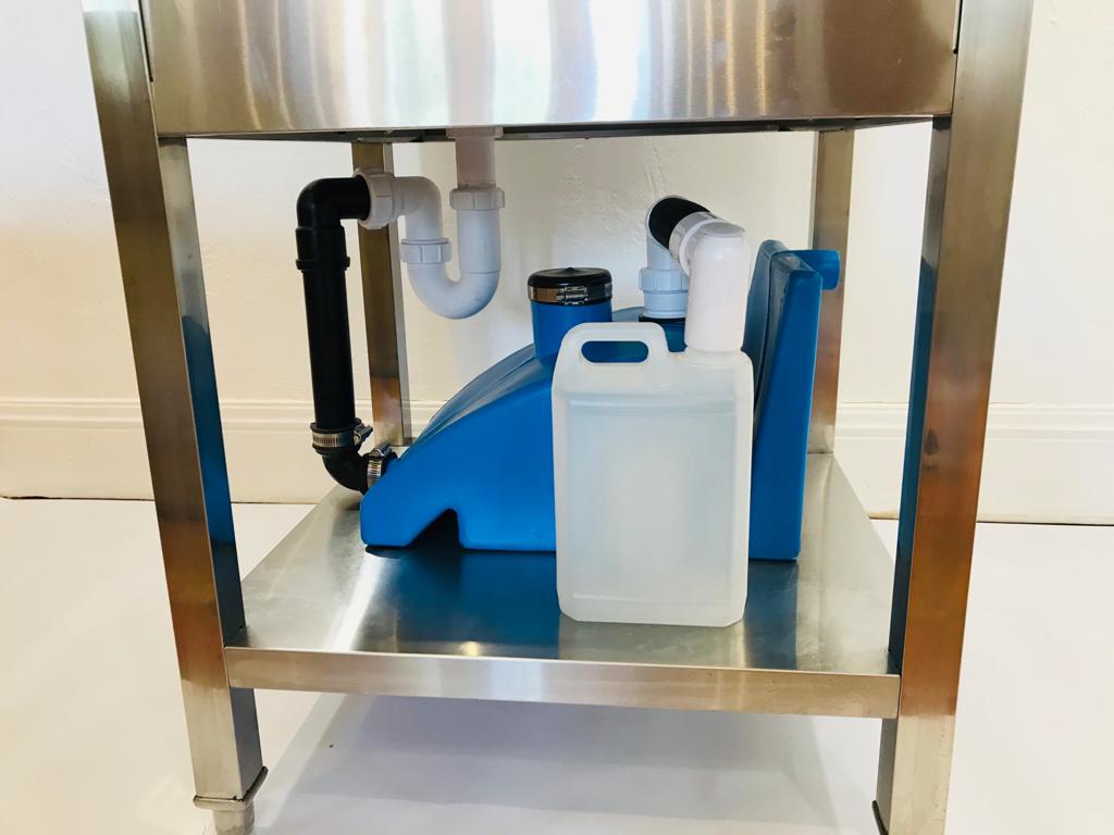 Grease Guzzle HDPE 12 Litre Mini Automatic Grease Trap - P-P12AUTO
